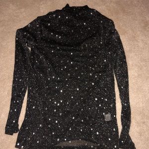Black star top